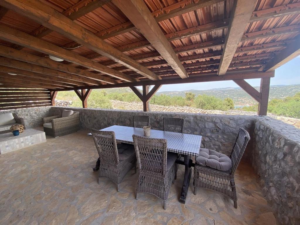 Private Cottage In Olive Grove With Heated Pool Vinisce Exterior photo